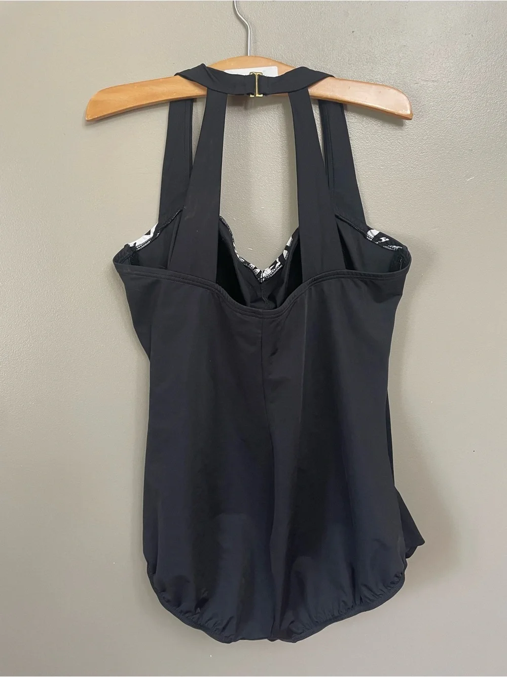 LANDS END Women's Black Slimming One Piece Back Swimsuit 20 W Long